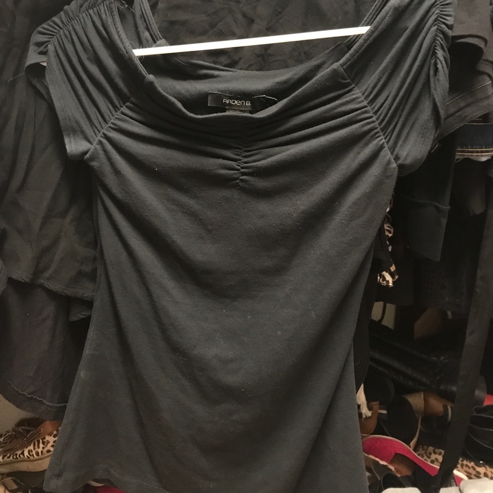 Arden b black top