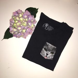 Black cat shirt
