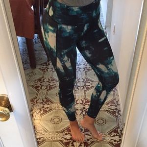 Printed active wear legging