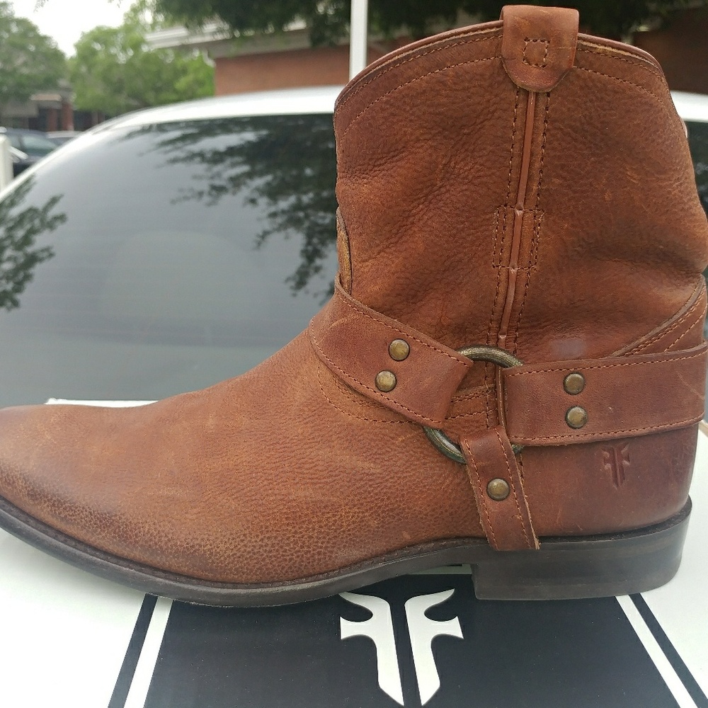 Frye booties