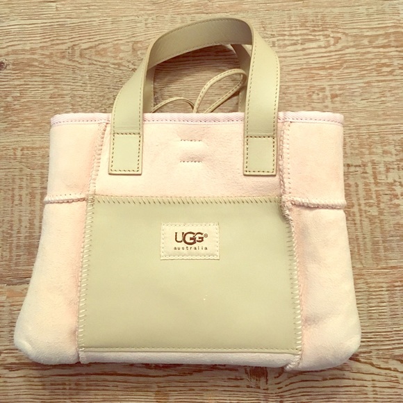 UGG Handbags - UGG Light pink sheepskin and leather purse