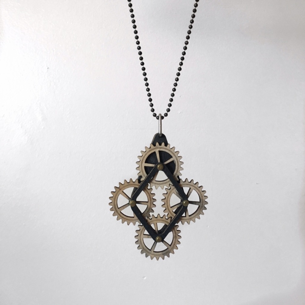 Gear necklace