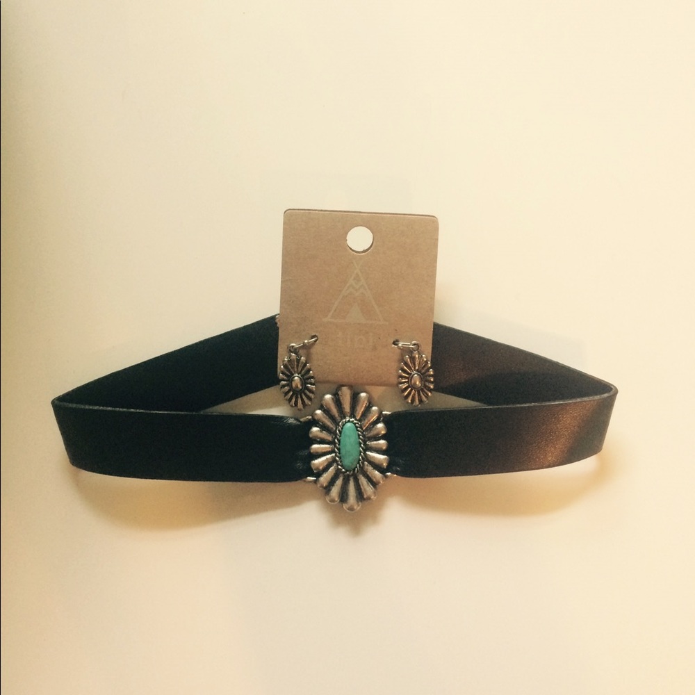 Turquoise Choker & Earring Set