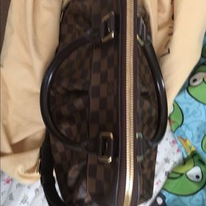 Shoulder bag
