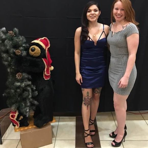 Meet your Posher, Maxine - Picture 2 of 4