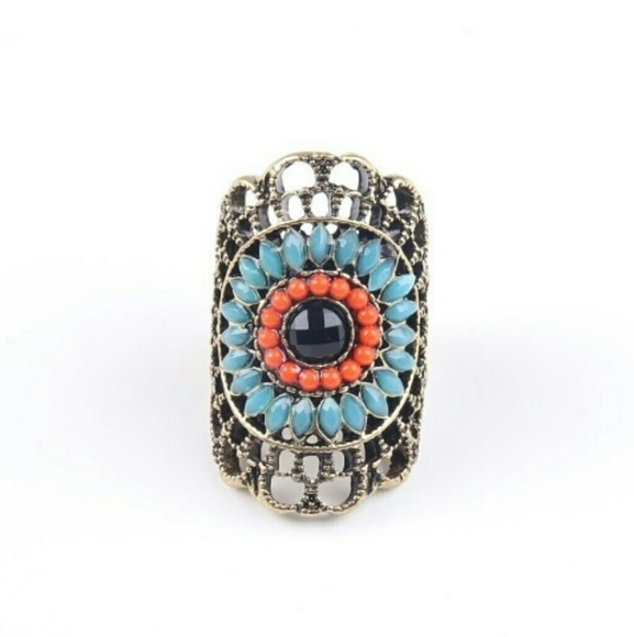 Boho Chic Tribal Ring - Picture 2 of 4