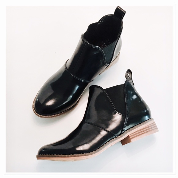 Rocket Dog Shoes - NWOB Rocket Dog ankle boots