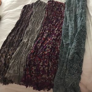 4 Eddie Bauer scarves