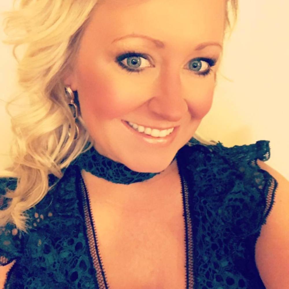 Meet your Posher, Caitlyn
