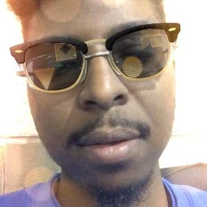 Meet your Posher, Eddie