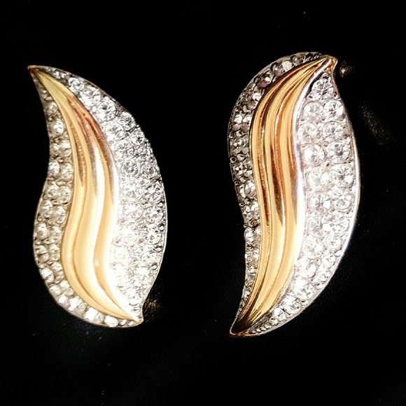 Vintage Jewelry - Vintage Les Bernard Runway Modernist Gold Earrings
