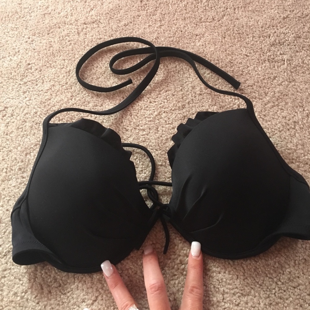 Victoria's Secret bikini top 32DD