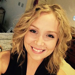 Meet your Posher, Lily