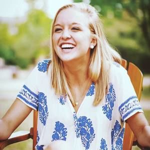 Meet your Posher, Abby