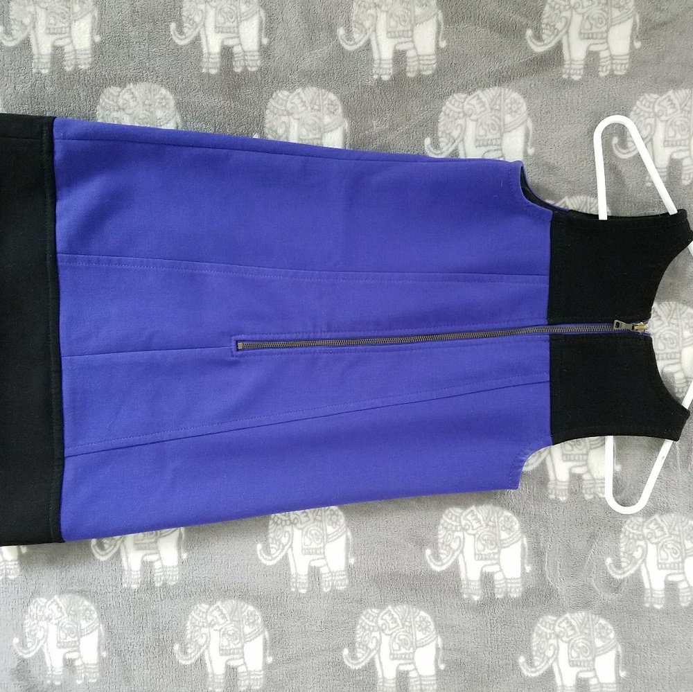 LOFT DRESS - Picture 3 of 5