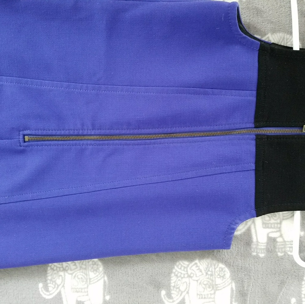 LOFT DRESS - Picture 4 of 5