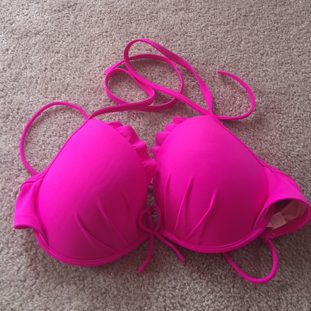 Pink bikini top. 32 DD. Victoria's Secret