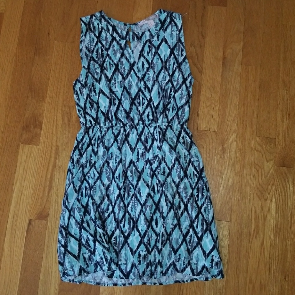 Light teal, black, and gray pattern dress