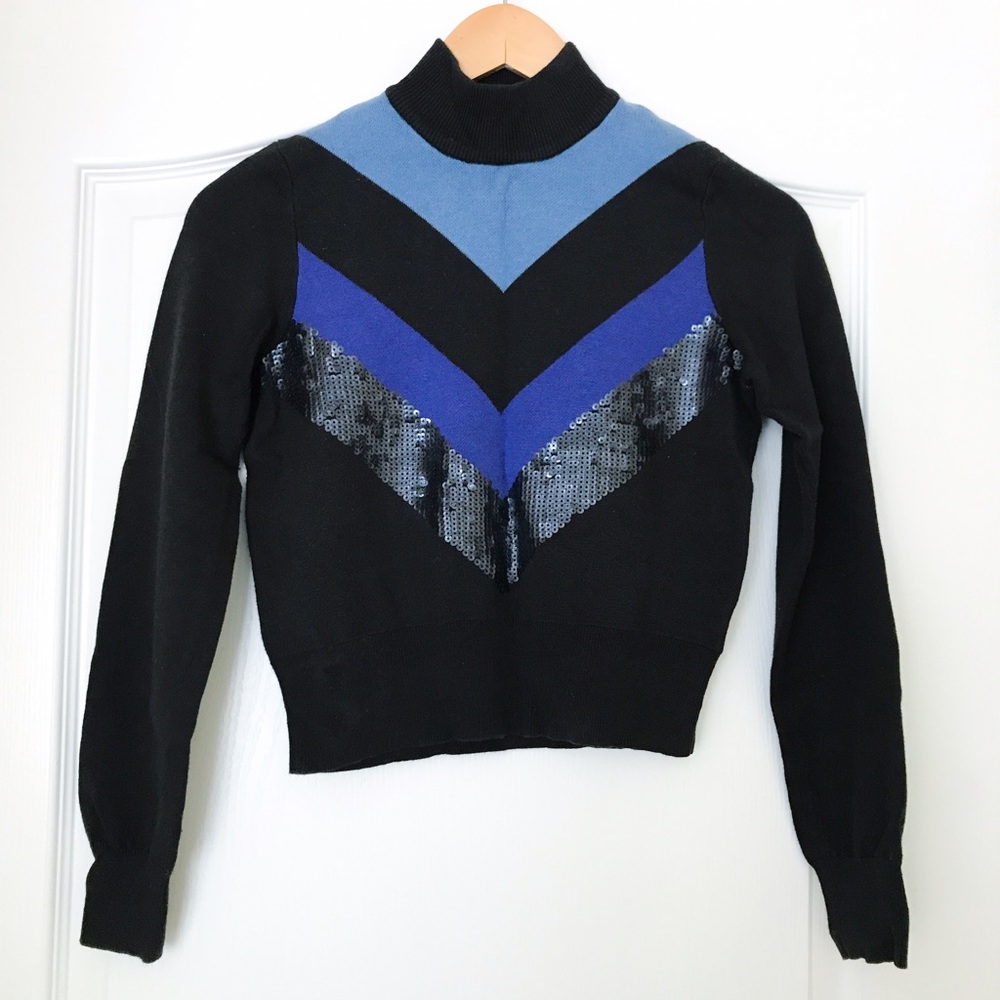 LAST CHANCE Retro Black Urban Outfitters Sweater