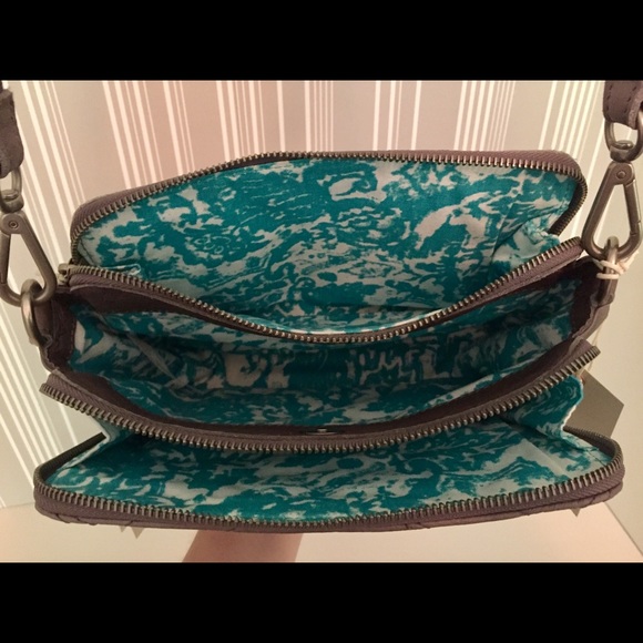 Liebeskind Berlin Annette Crossbody NWT - Picture 3 of 5