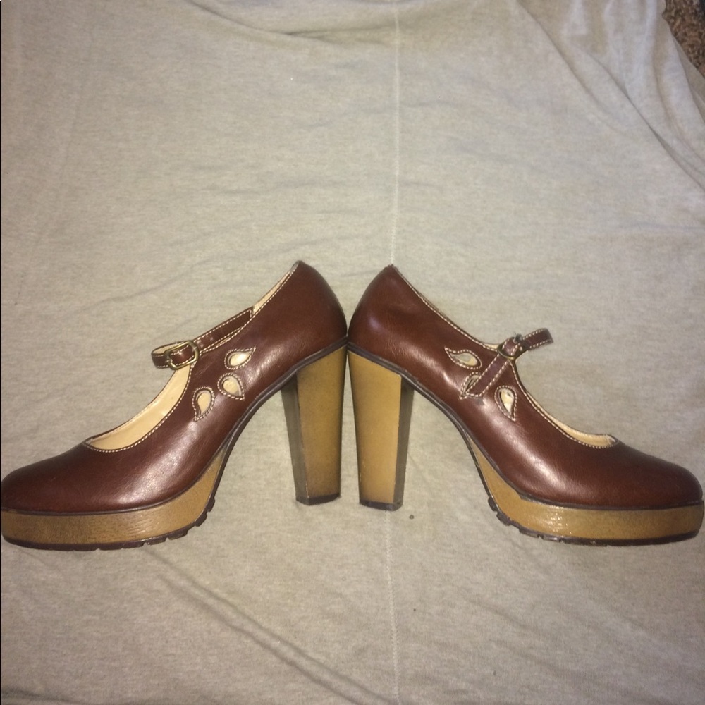 👠Brown Maurice thick heeled pumps 👠