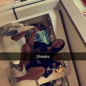 Meet your Posher, Marissa