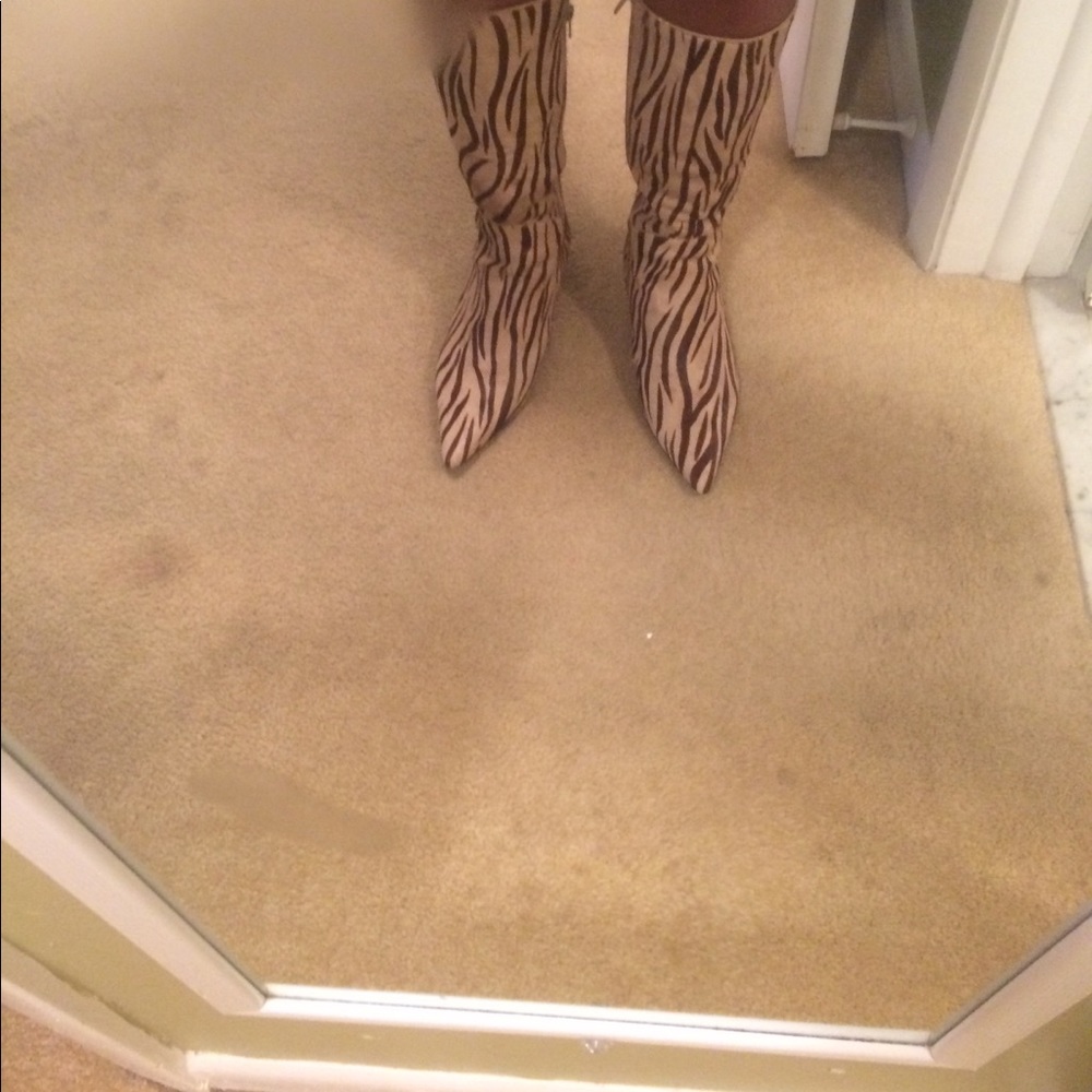 New leopard print boots