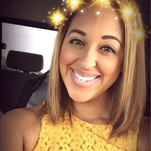 Meet your Posher, Ashley
