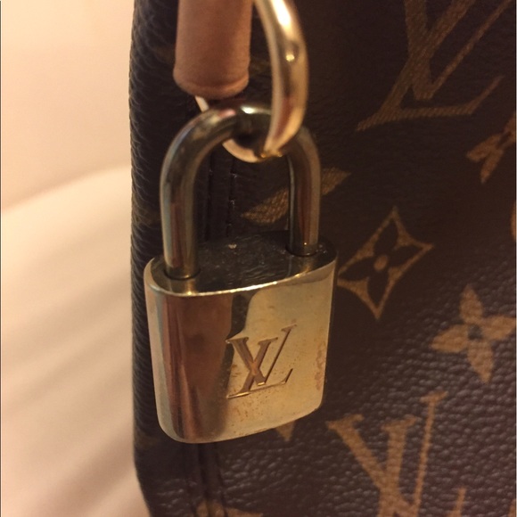 ***SOLD***Louis Vuitton Lockit Brown Tote Bag - Picture 4 of 8
