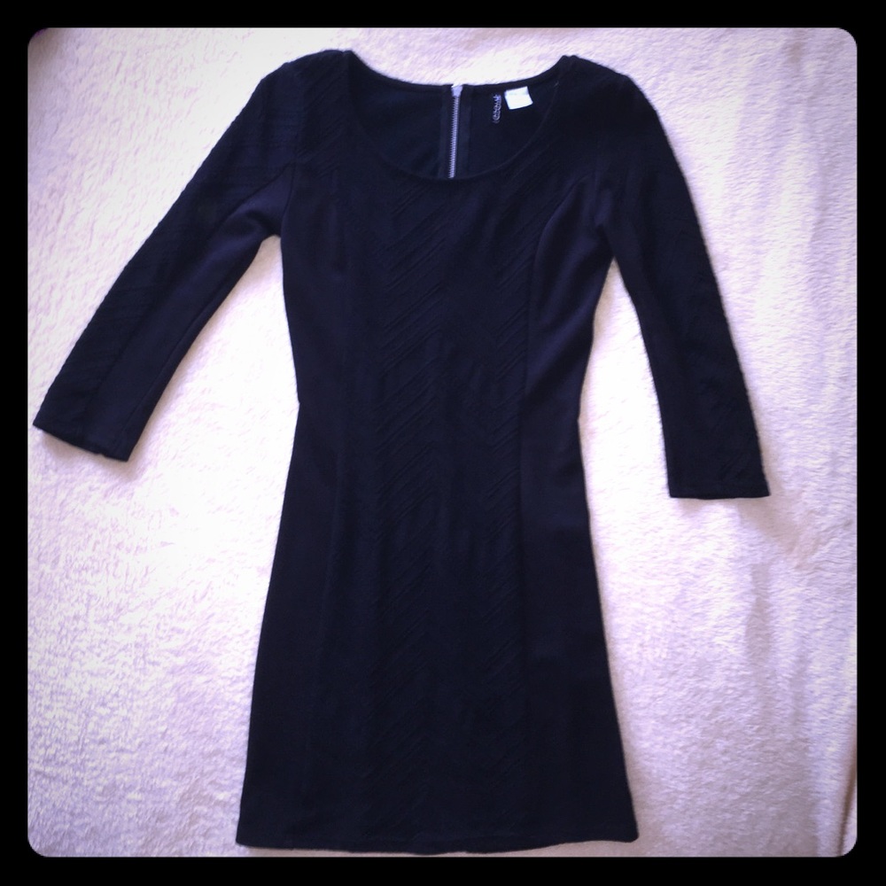 Fitted little black dress