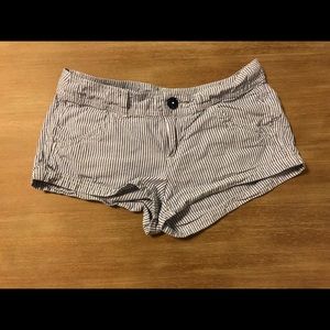 Pinstripe shorts!! Perfect for the beach!