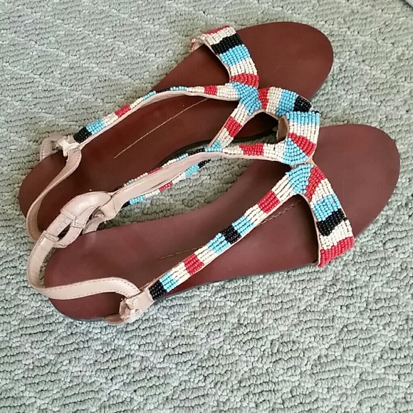 Beautiful size 8 beaded sandals - Picture 1 of 1