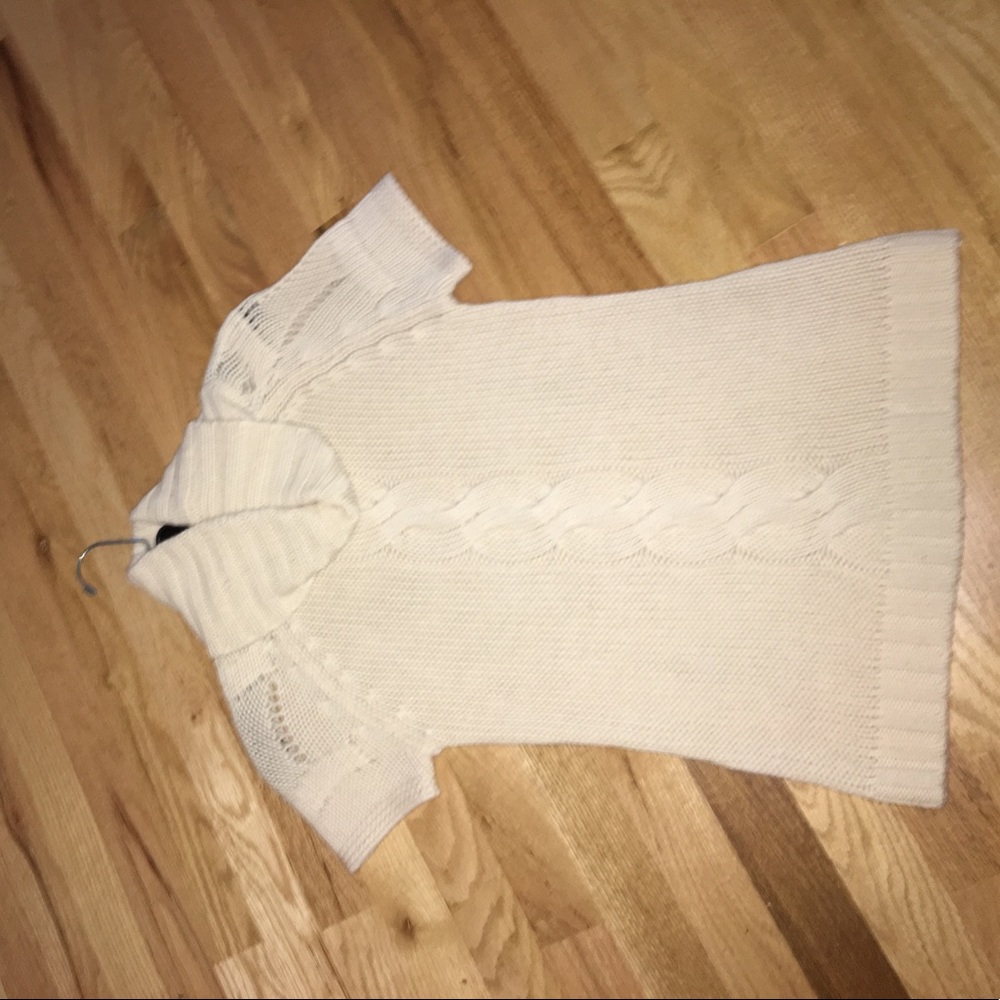 Gorgeous sweater nwot