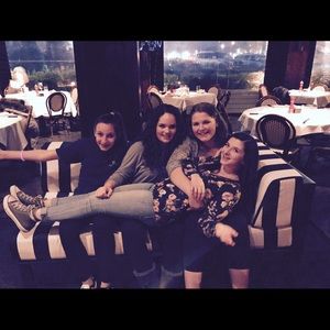 Meet your Posher, Maddie