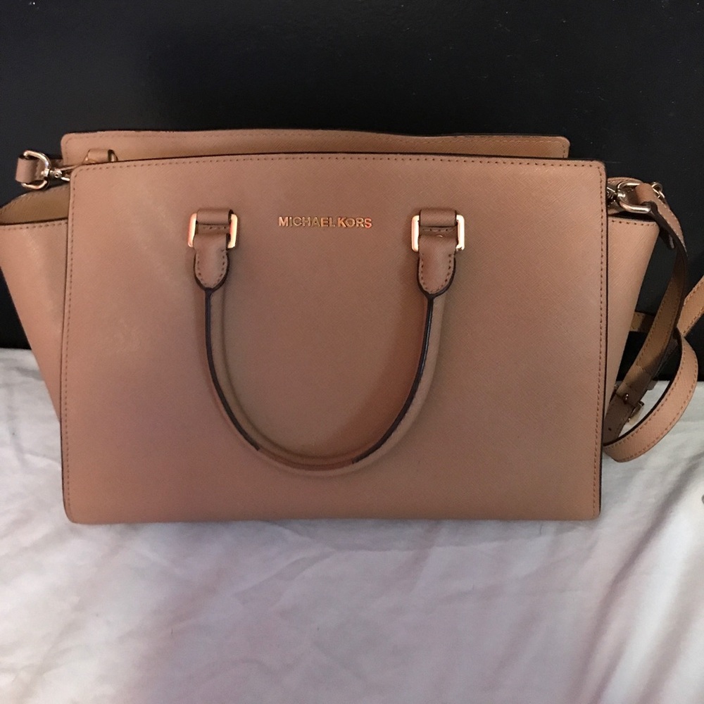 Michael Kors Jet Set Selma Bag
