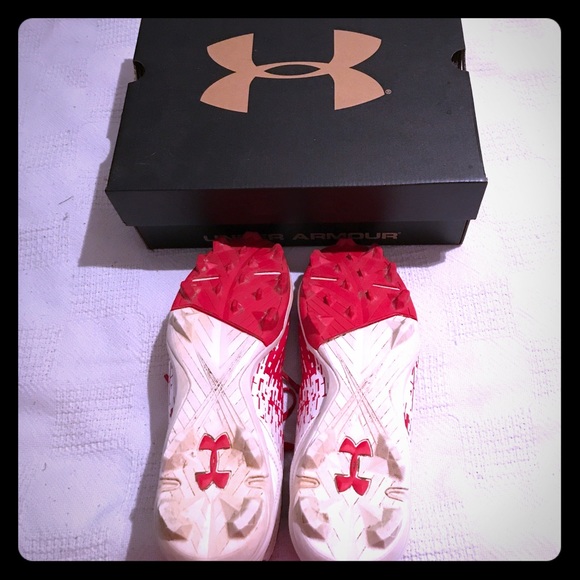 UNDER ARMOUR CLETES SIZE 6Y RED/WHITE - Picture 5 of 7