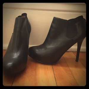 GUESS Kailey Genuine Leather Boots