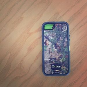 iPhone 5 Otterbox Defender Series w/ Realtree Camo