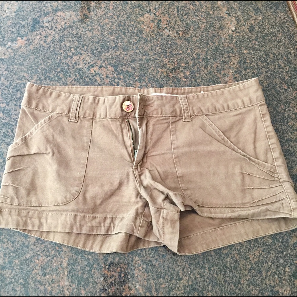 🍂Khaki Shorts🍂