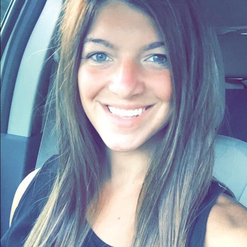 Meet your Posher, Julie