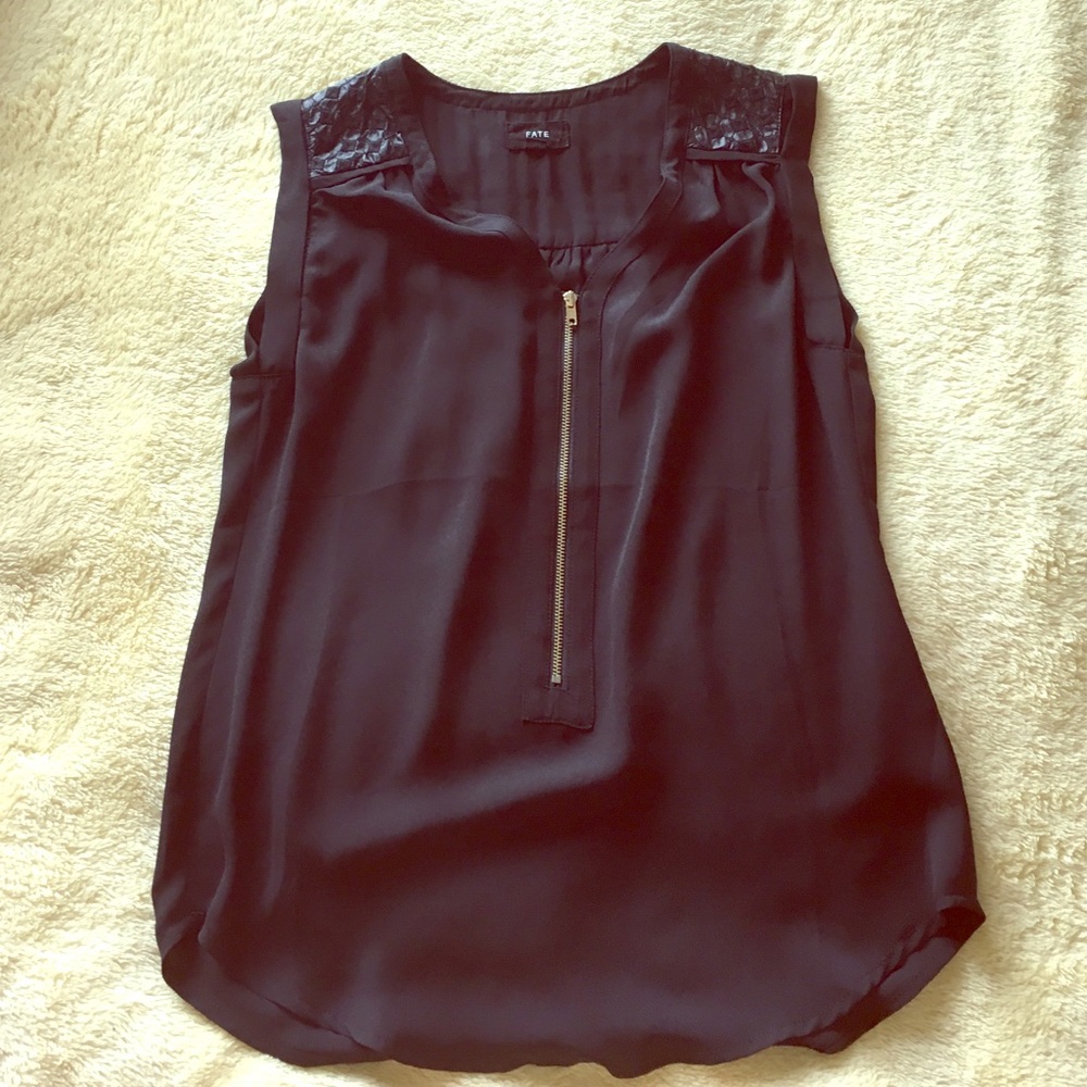 Black chiffon sleeveless shirt