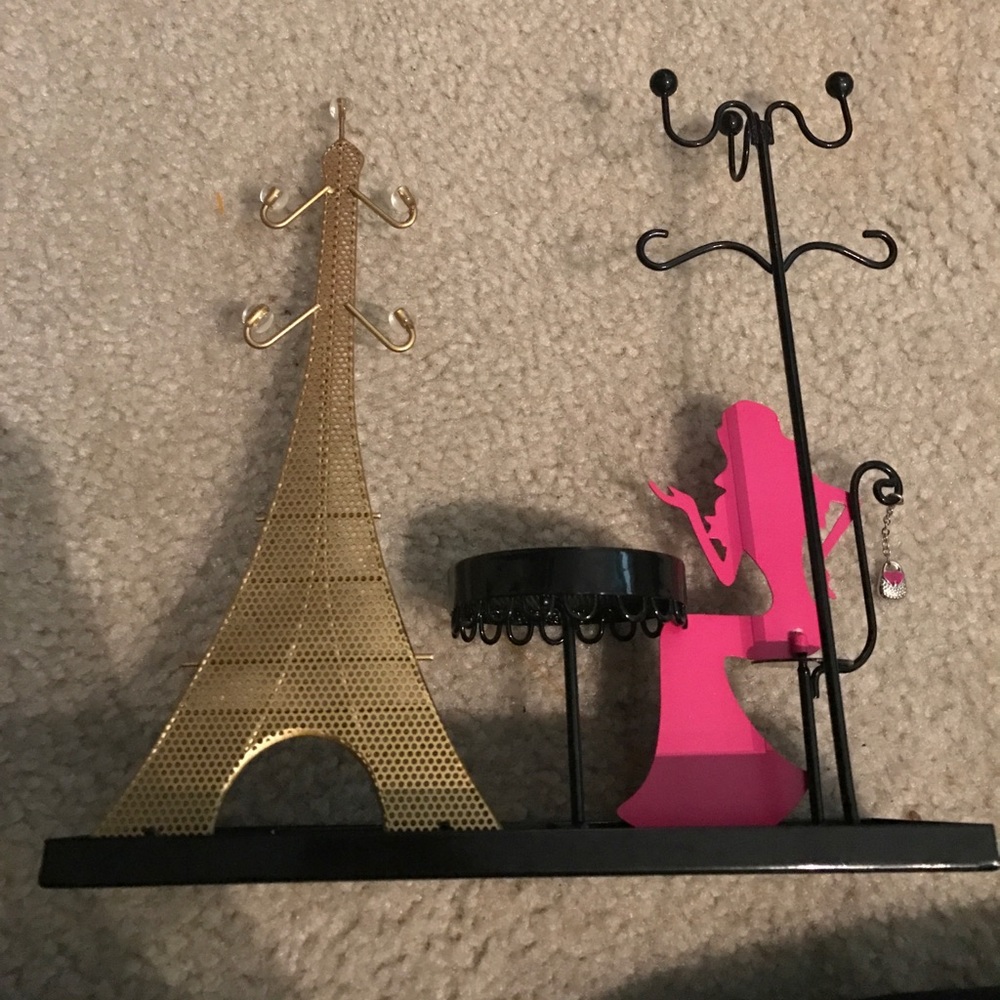 Jewelry holder