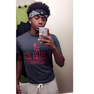 Meet your Posher, Dono