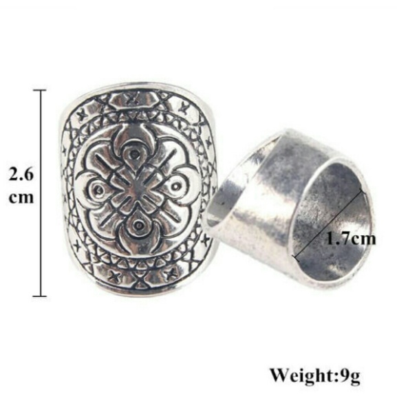 Elegant Totem
BOHO Rings set of 4 - Picture 6 of 8