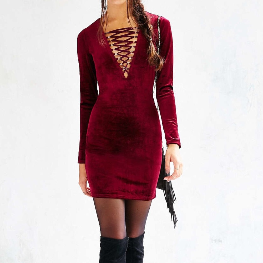 Ecote Women's Purple velvet lace-up Bodycon dress