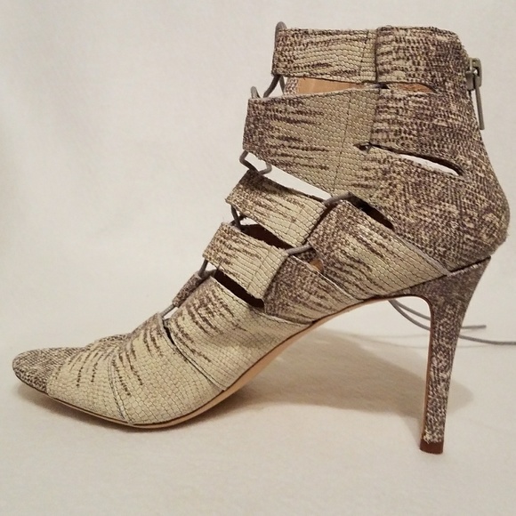 Loeffler Randall Lottie Cream Sandal - Picture 6 of 6