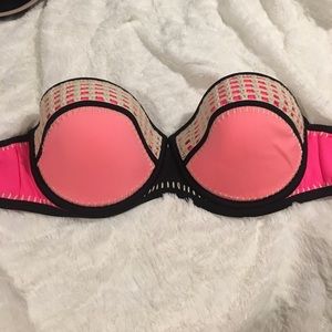 Victoria's Secret Bandeau Bikini top. Size 34DD