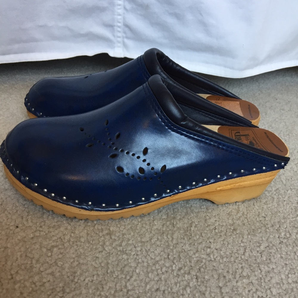 LAST CHANCE!! Swedish clogs