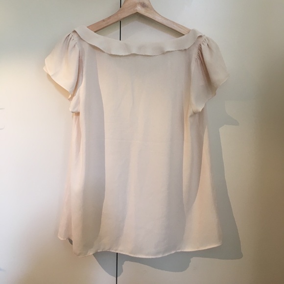 Delicate blouse - Picture 3 of 3