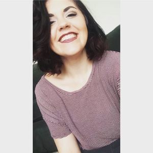 Meet your Posher, Alexis